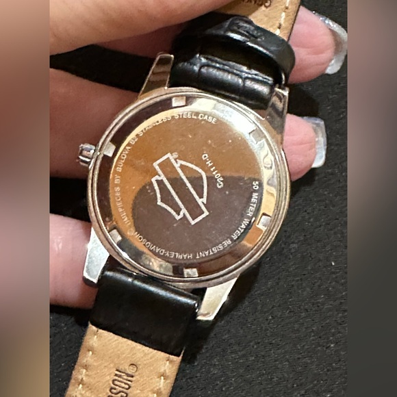 Harley Davidson Women’s Mother of Pearl Diamond Watch - Picture 11 of 15